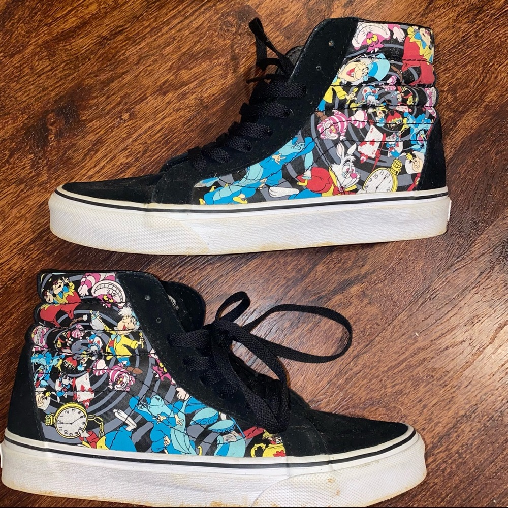 Disney Vans high tops - Alice in Wonderland
